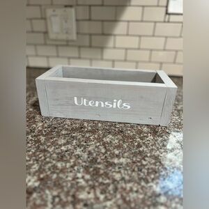 Cute Light Grey Rustic Farmhouse Wooden Utensils Organizer